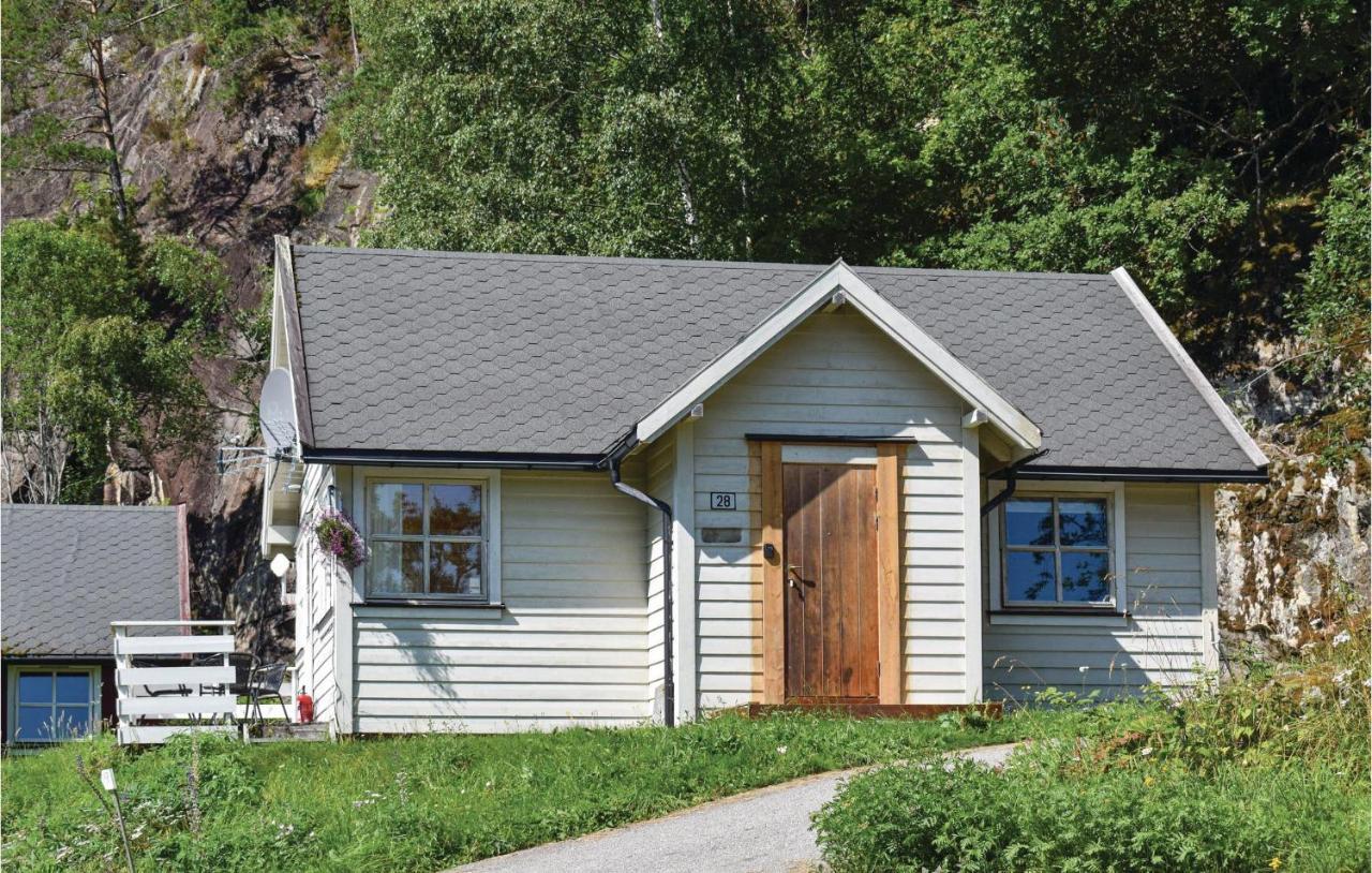3 Bedroom Lovely Home In Vallavik Vangsbygd Exteriör bild