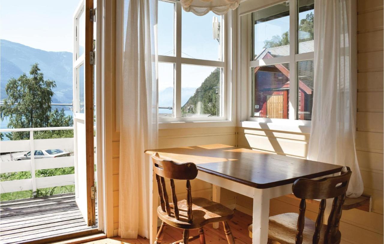 3 Bedroom Lovely Home In Vallavik Vangsbygd Exteriör bild