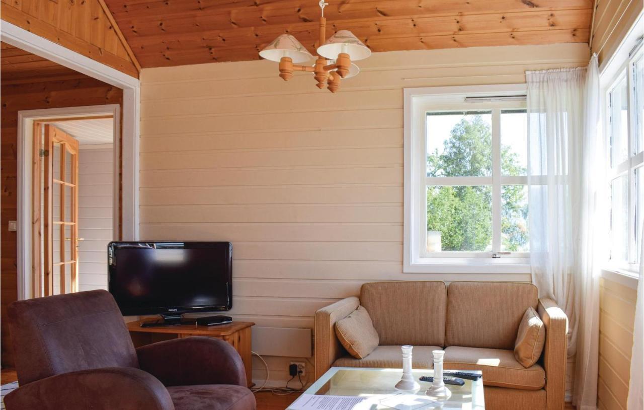 3 Bedroom Lovely Home In Vallavik Vangsbygd Exteriör bild